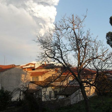 B&B Vicolo Del Chiostro Aci SantʼAntonio Εξωτερικό φωτογραφία