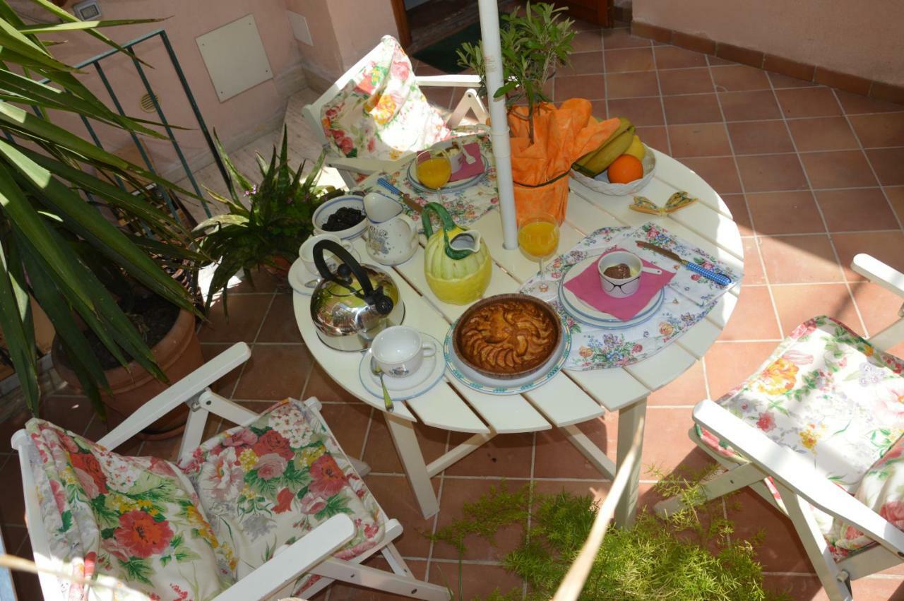 B&B Vicolo Del Chiostro Aci SantʼAntonio Εξωτερικό φωτογραφία