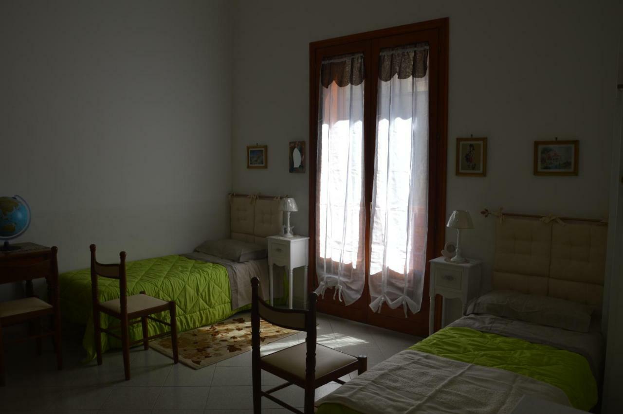 B&B Vicolo Del Chiostro Aci SantʼAntonio Εξωτερικό φωτογραφία