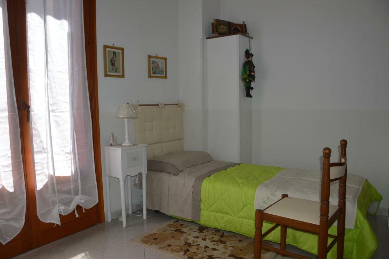 B&B Vicolo Del Chiostro Aci SantʼAntonio Εξωτερικό φωτογραφία
