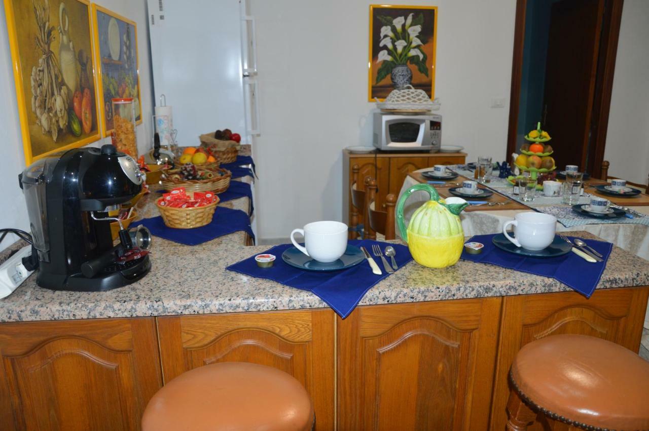 B&B Vicolo Del Chiostro Aci SantʼAntonio Εξωτερικό φωτογραφία